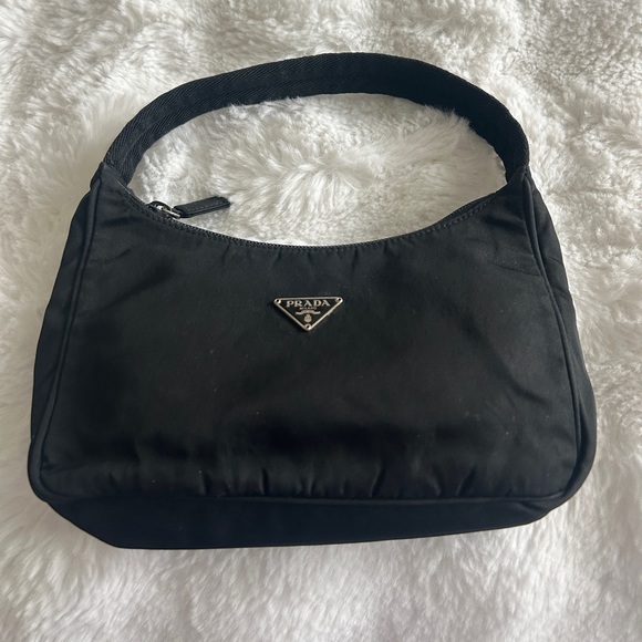 Prada Classic Black Nylon Shoulder Bag - Picture 1 of 5